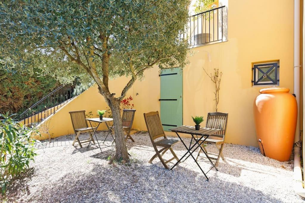 Studio Au Calme, Avec Terrasse Et Parking A Eze Village Εξωτερικό φωτογραφία